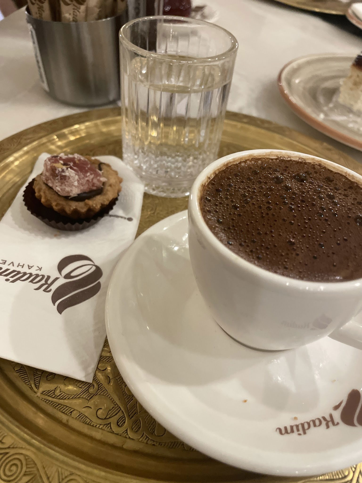 Trend 216 Cafe Restaurant