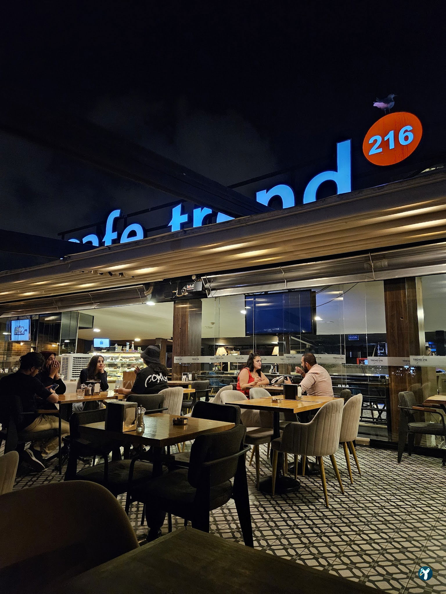 Trend 216 Cafe Restaurant