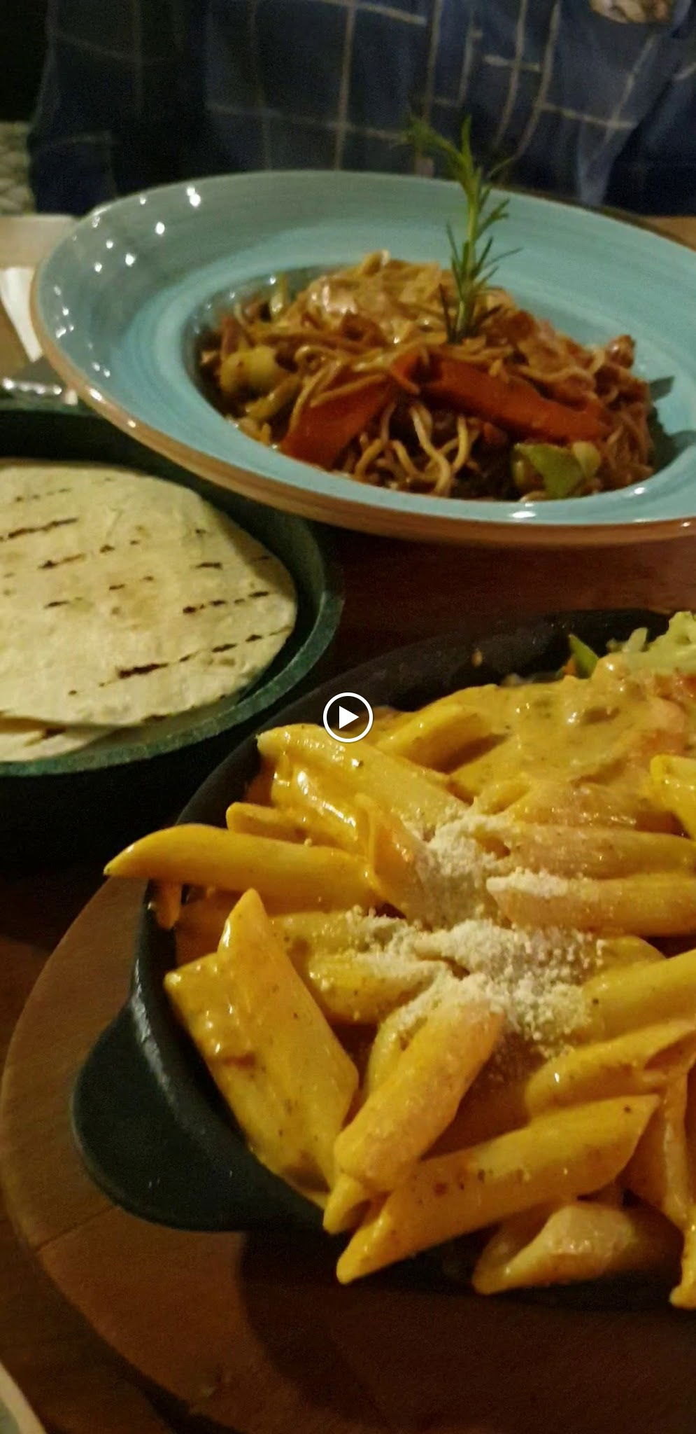 Trend 216 Cafe Restaurant