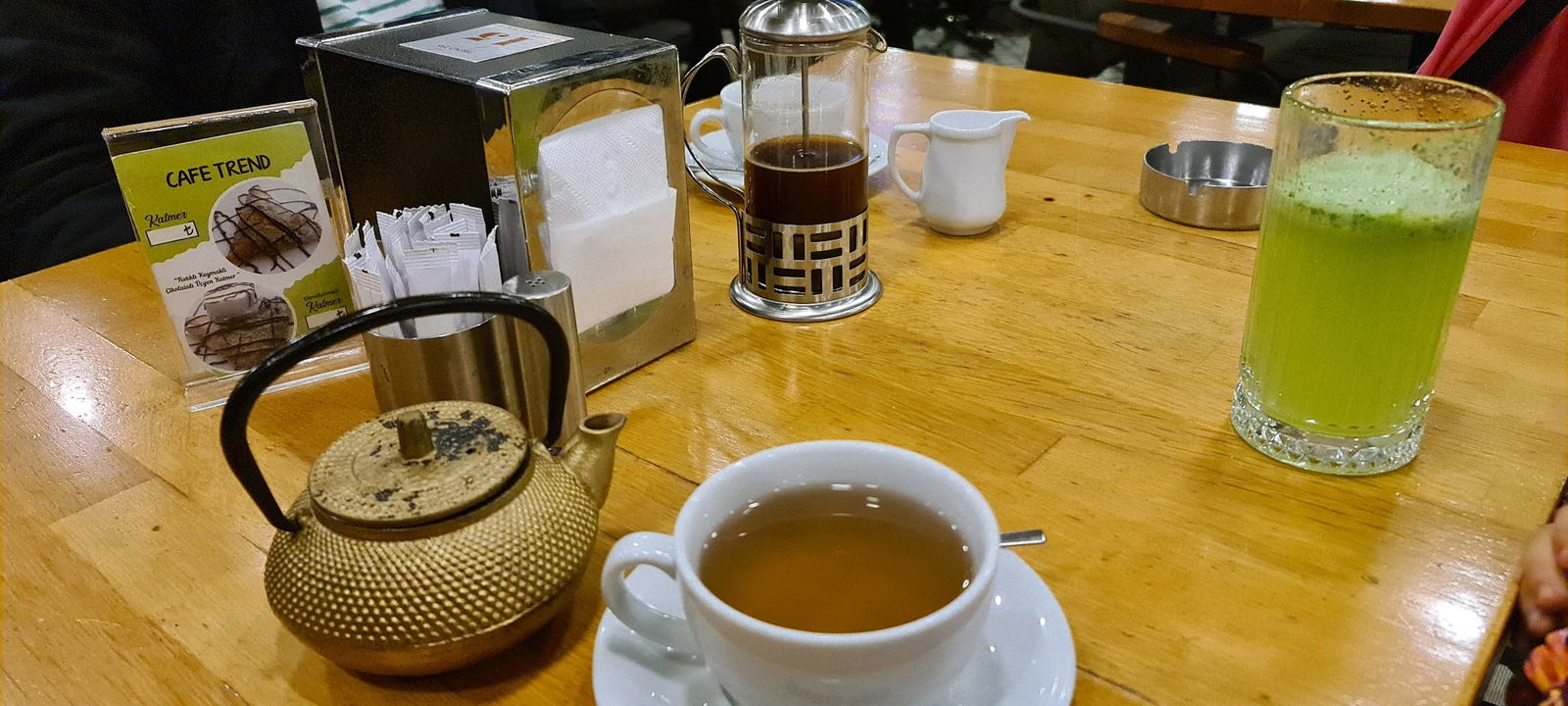 Trend 216 Cafe Restaurant