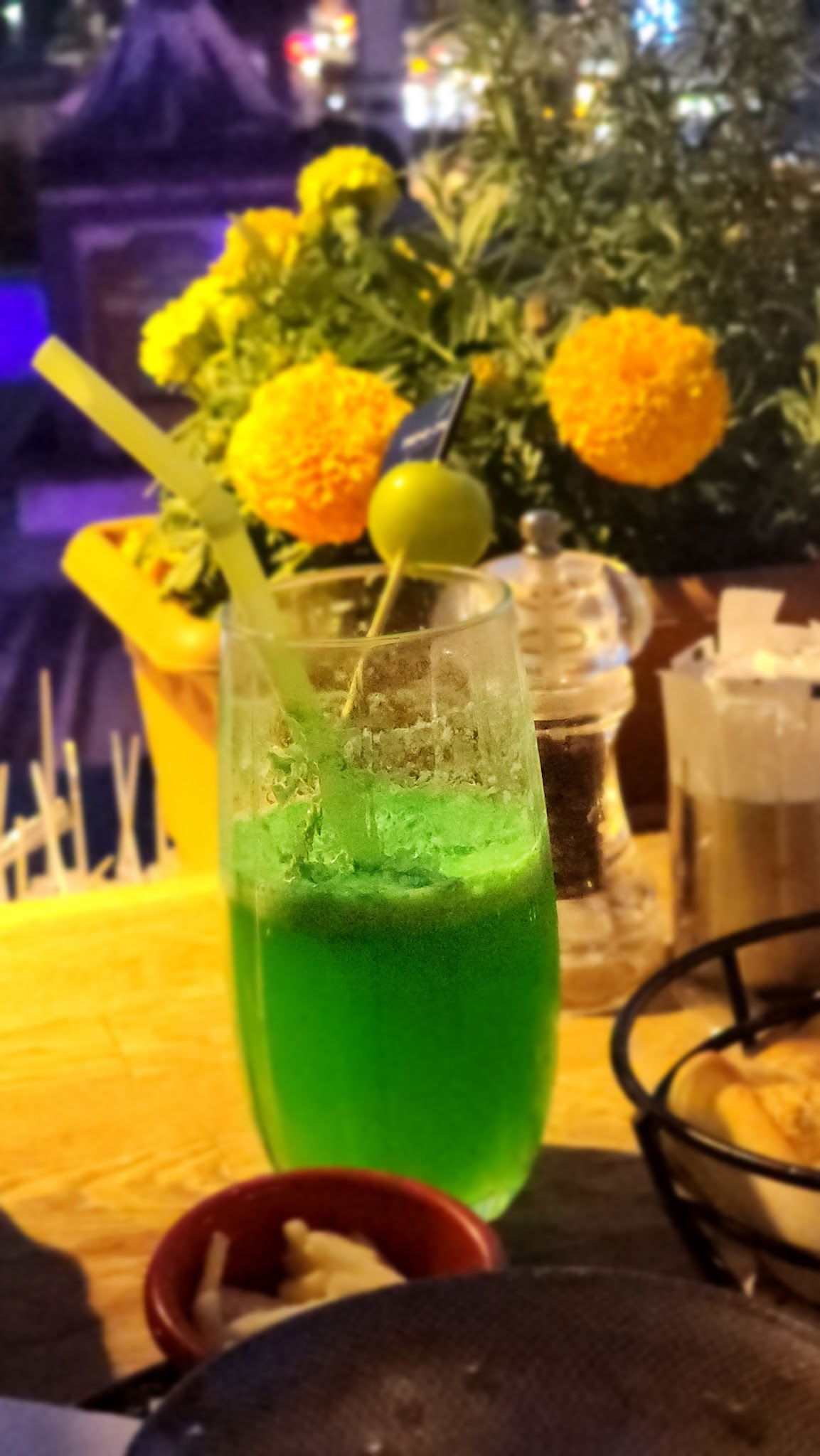 Trend 216 Cafe Restaurant