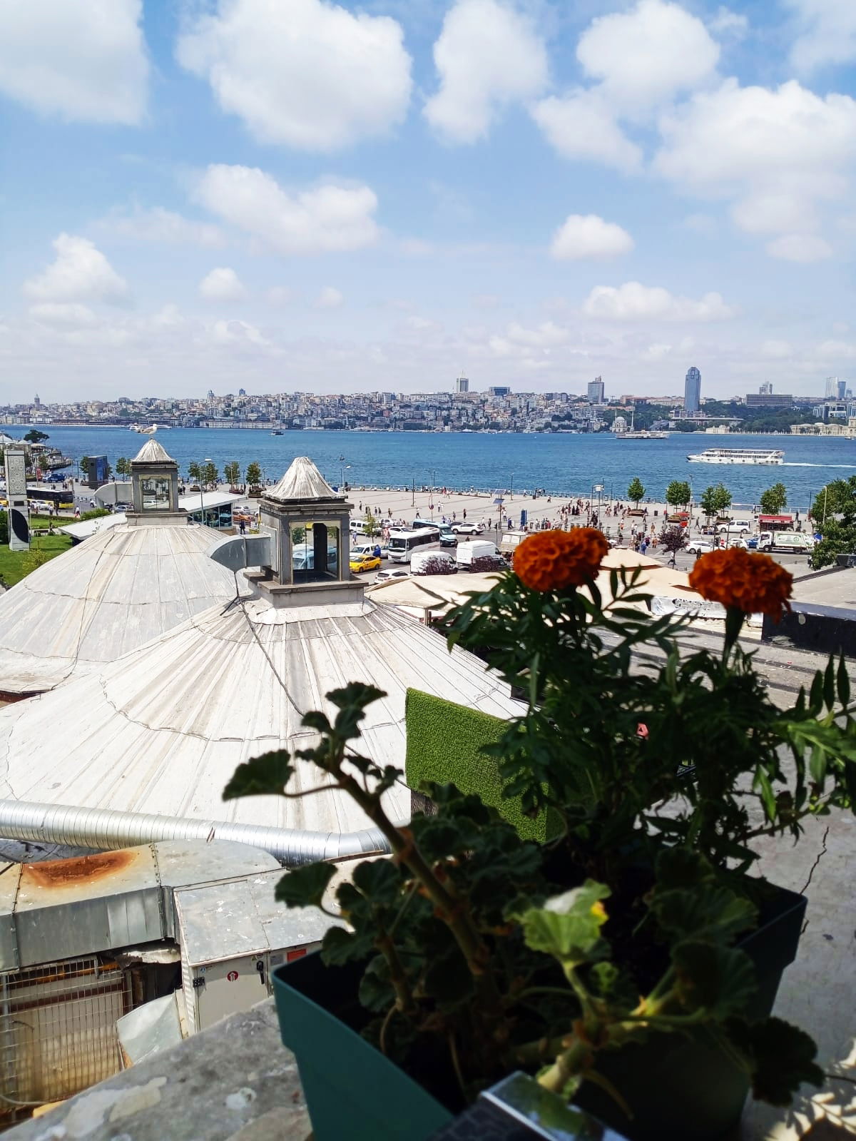 Trend 216 Cafe Restaurant