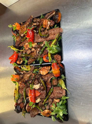 DENİZ KARDEŞLER ET VE MANGAL