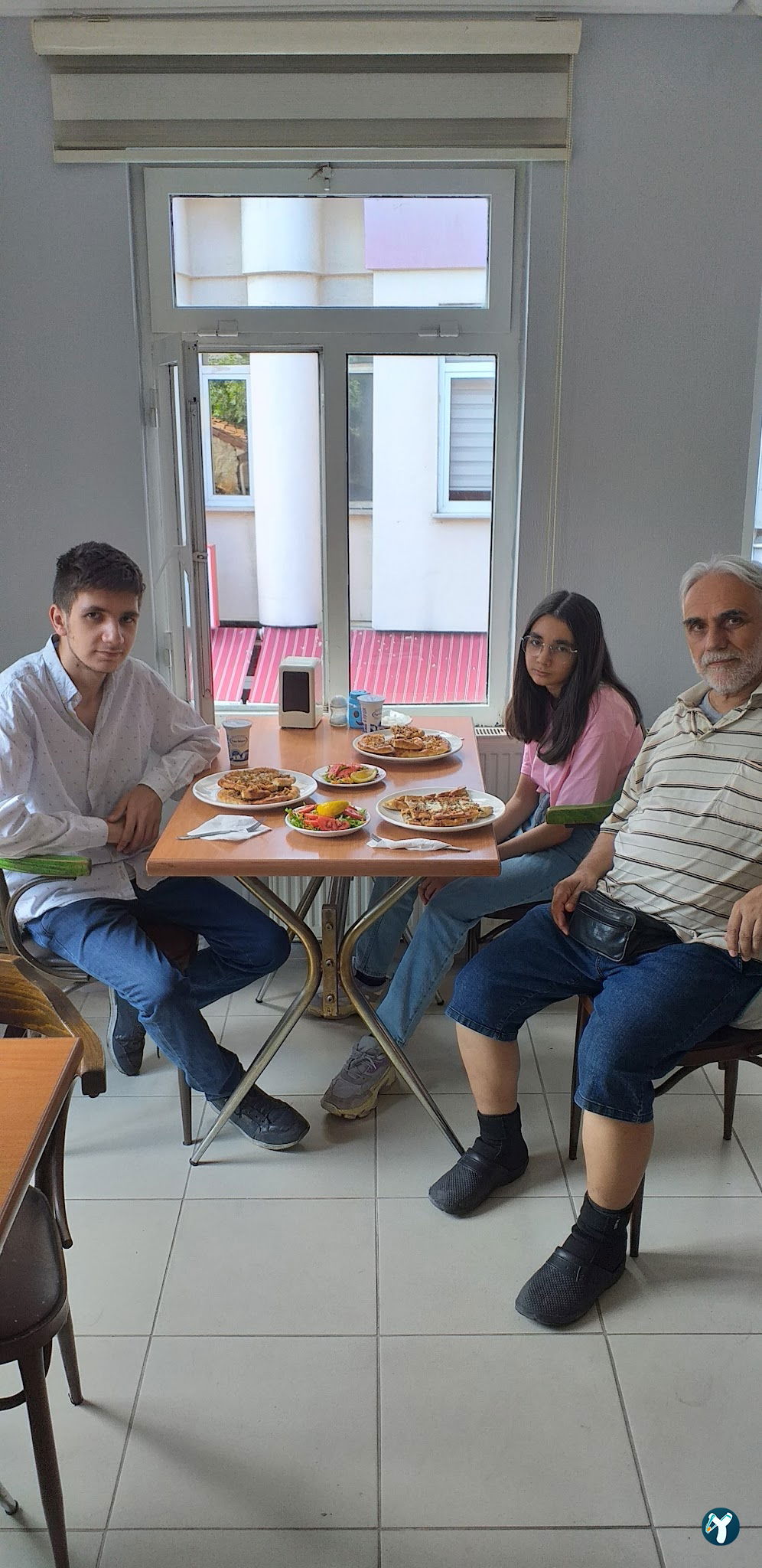 Nazilli Pide Döner Salonu