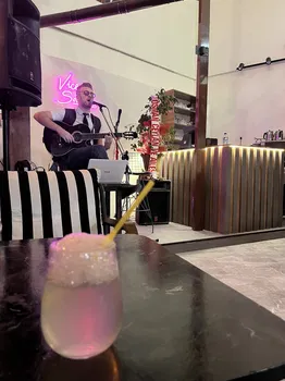 Vice Cafe resimleri