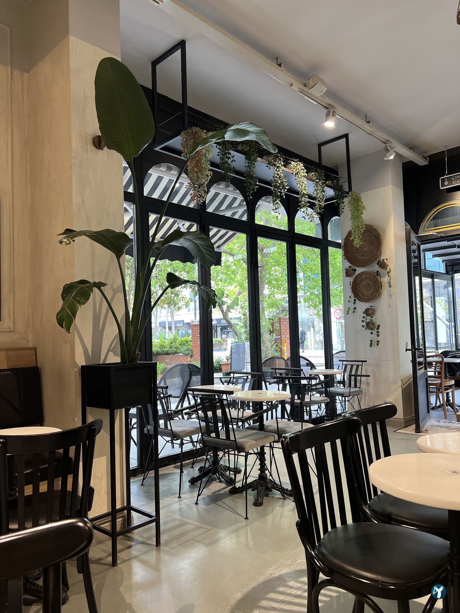 Bond Coffee Co. Fulya