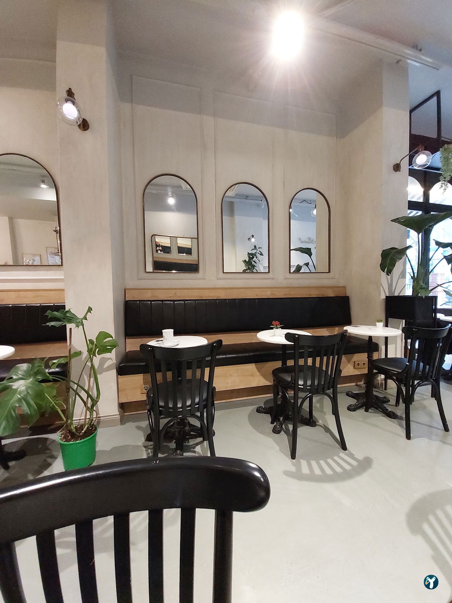 Bond Coffee Co. Fulya