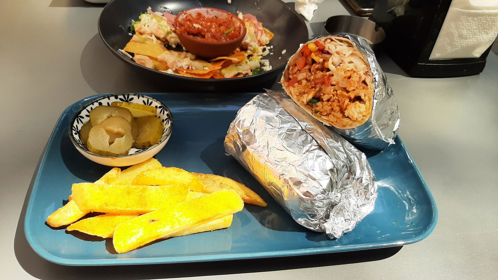 Two Amigos Taco Bornova