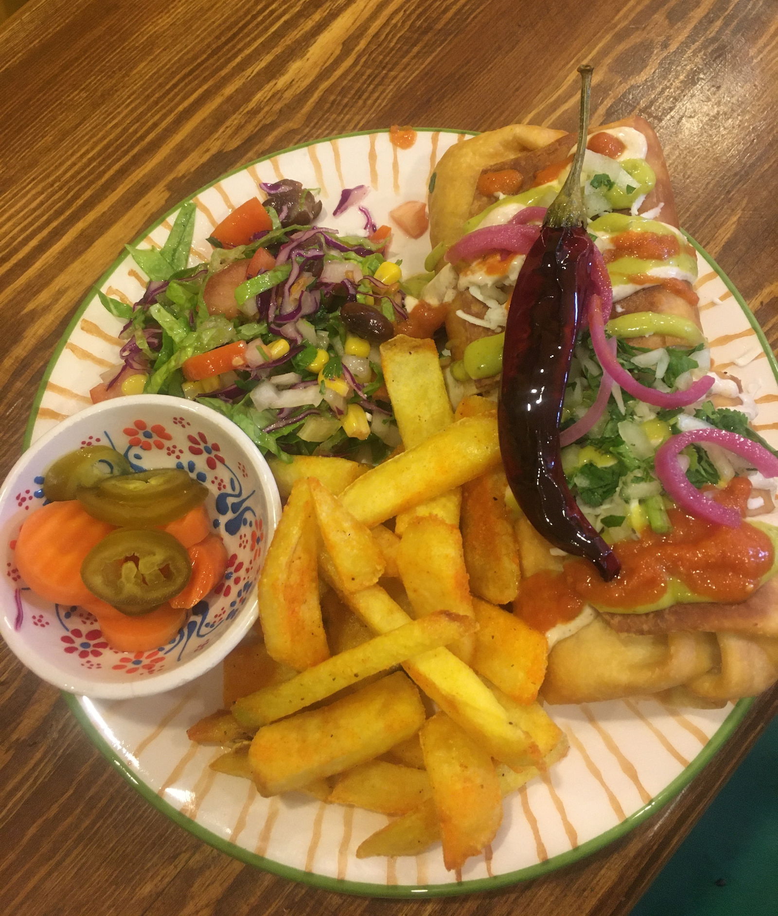 Two Amigos Taco Bornova