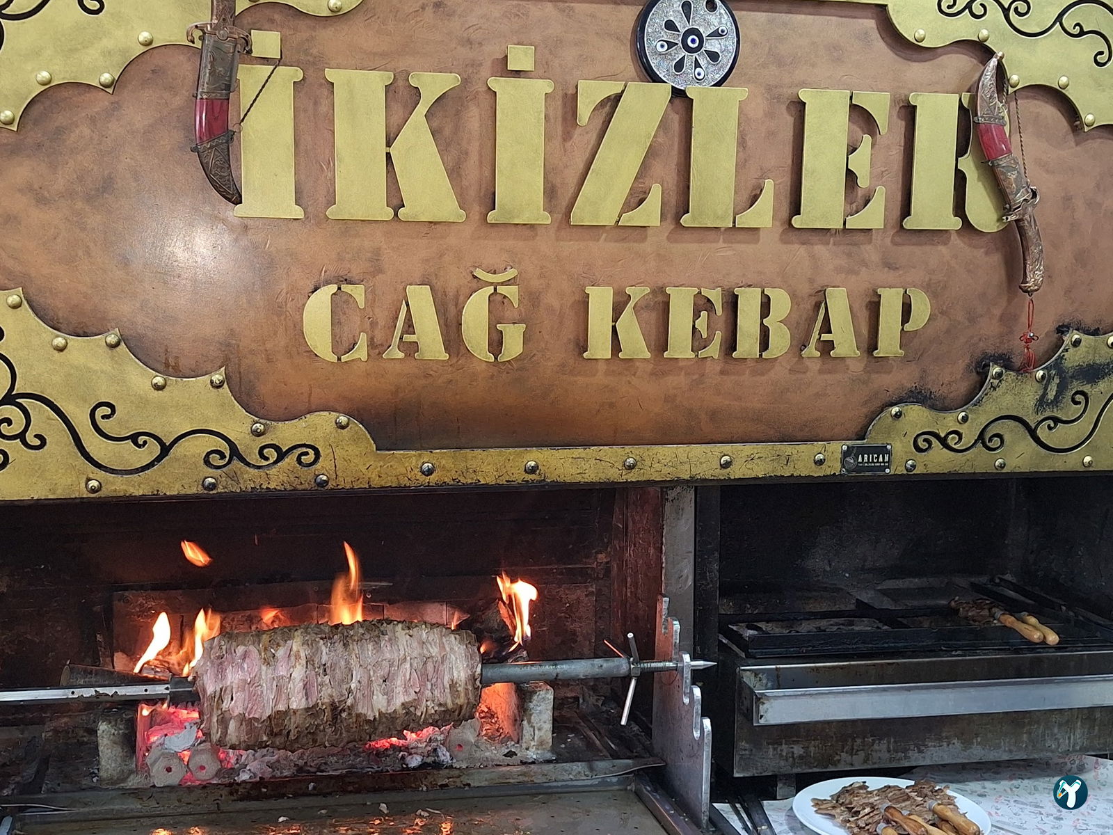 İkizler Cağ Kebap