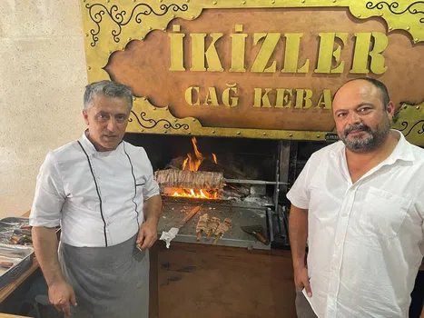 İkizler Cağ Kebap resimleri İkizler Cağ Kebap resimleri