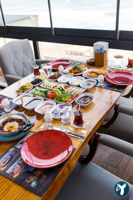 Vera Urla Hotel & Restaurant