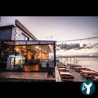 Vera Urla Hotel & Restaurant