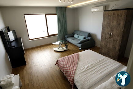 Vera Urla Hotel & Restaurant