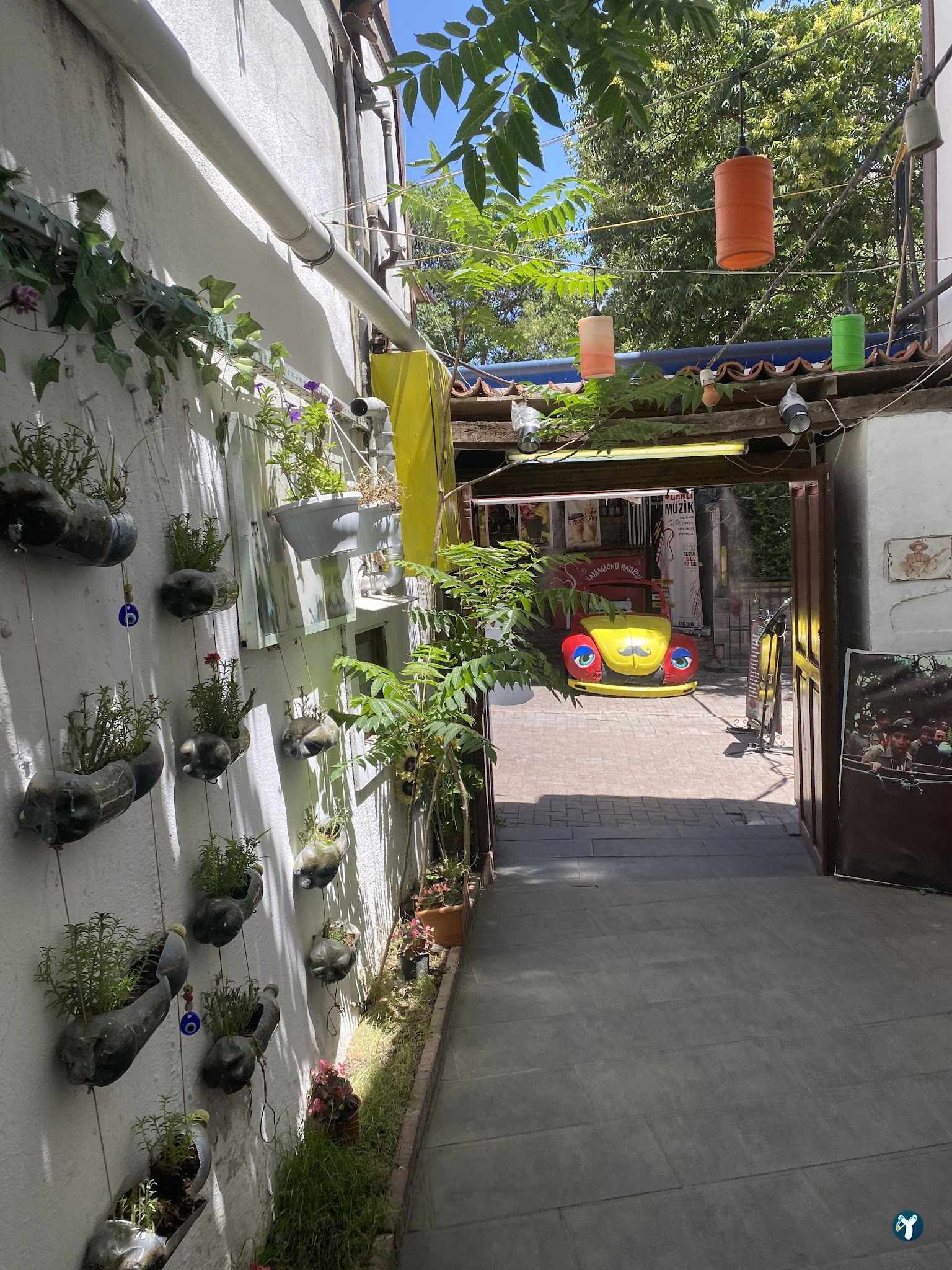 Yeşilçam Turquoise Garden