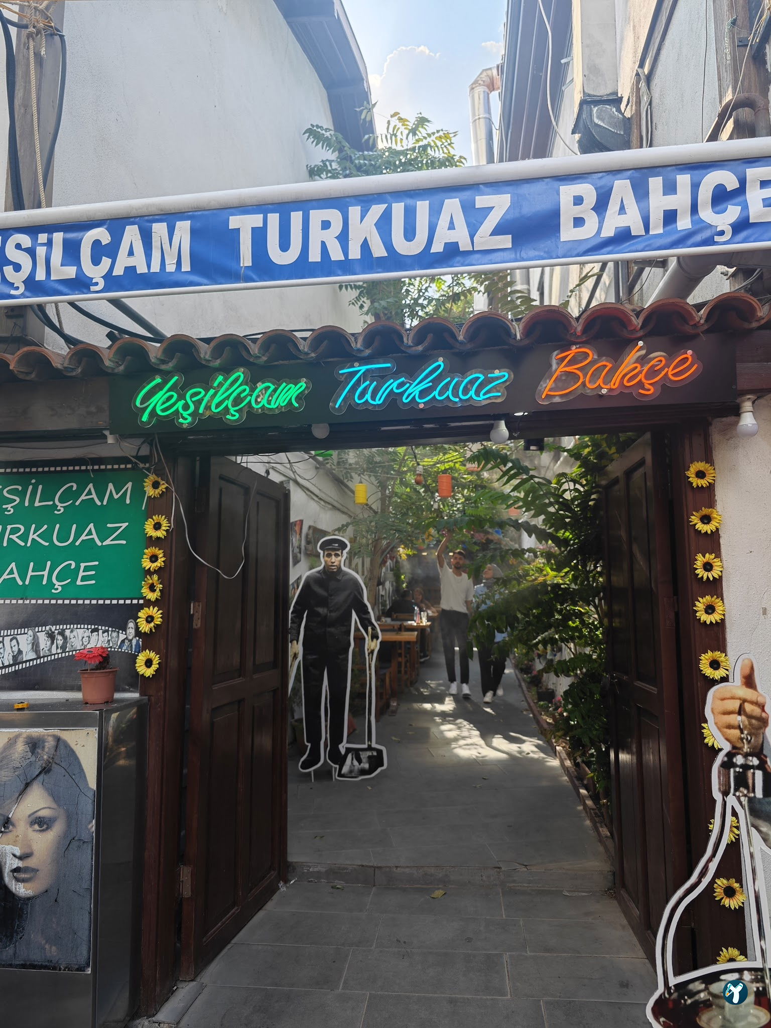 Yeşilçam Turquoise Garden