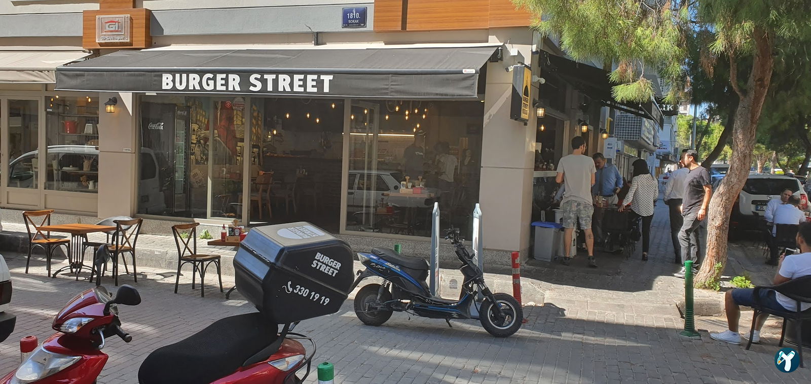 Burger Street