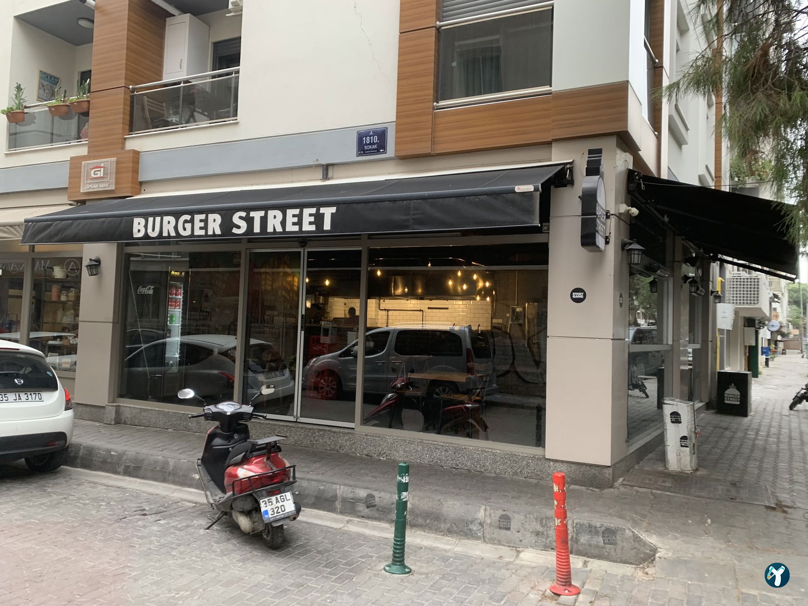 Burger Street