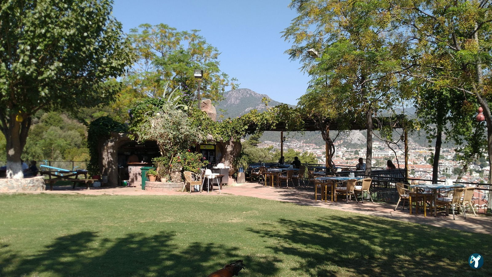 Şahi̇n Tepesi̇ Restaurant