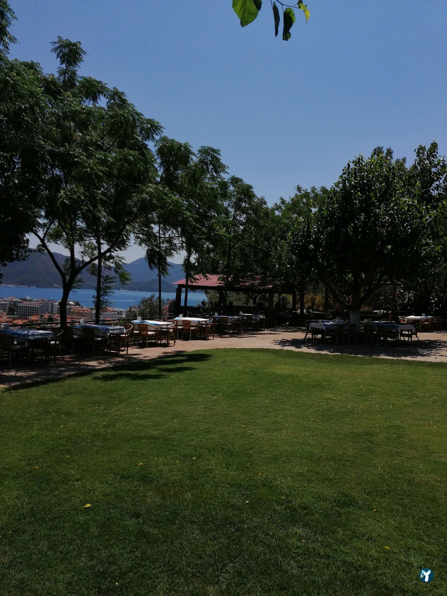 Şahi̇n Tepesi̇ Restaurant