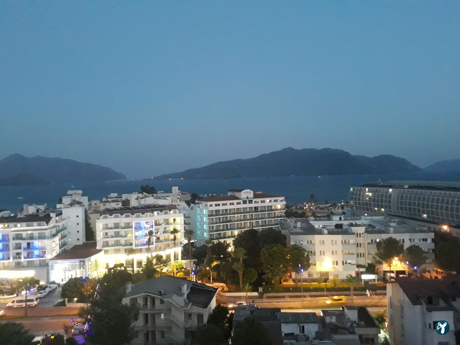 Şahi̇n Tepesi̇ Restaurant
