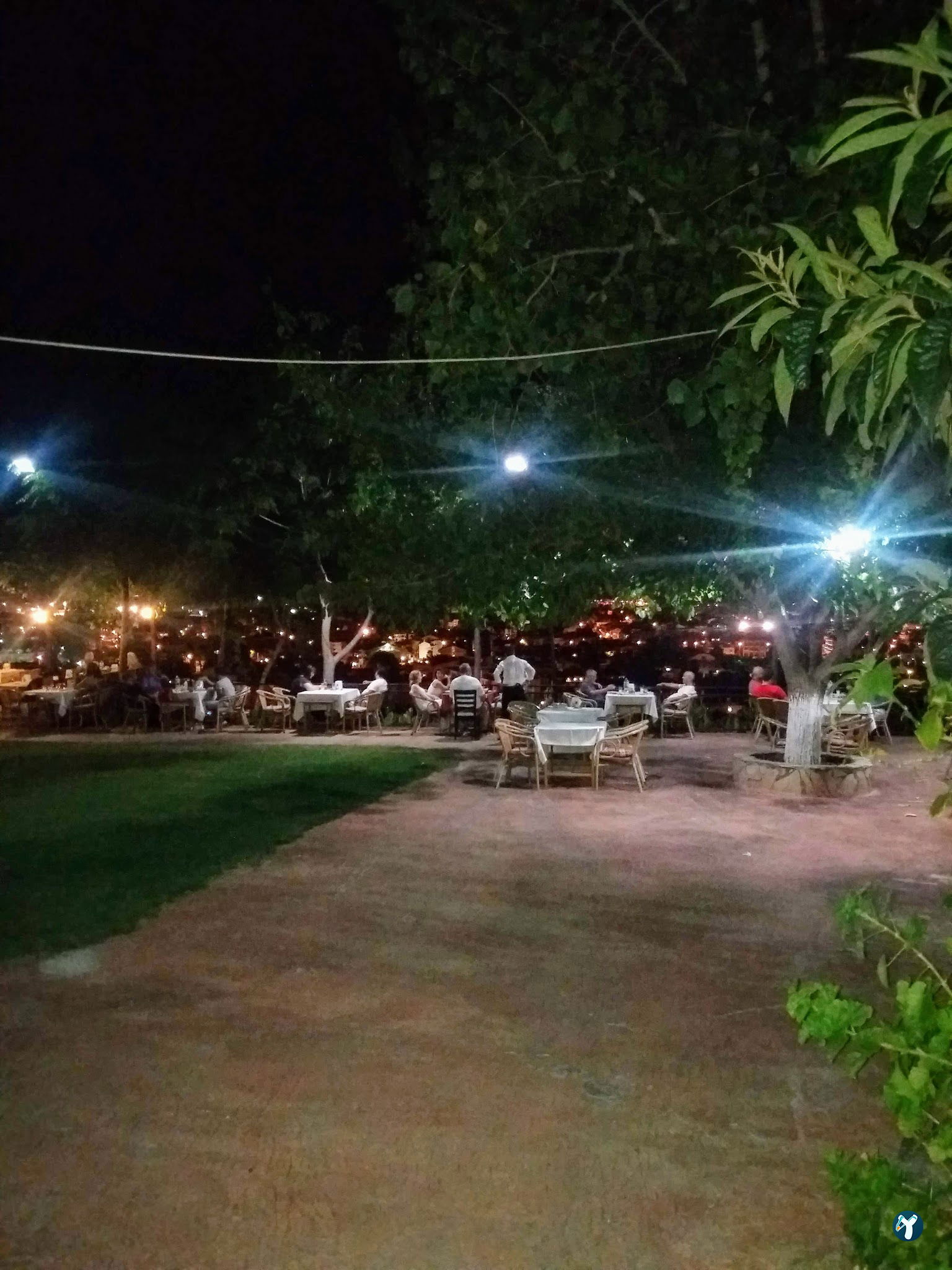 Şahi̇n Tepesi̇ Restaurant