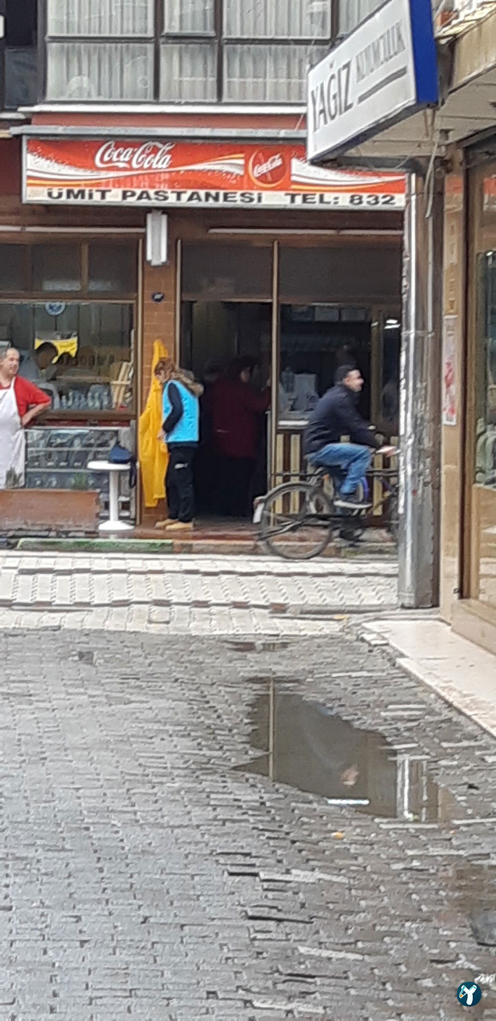 Ümit Pastanesi