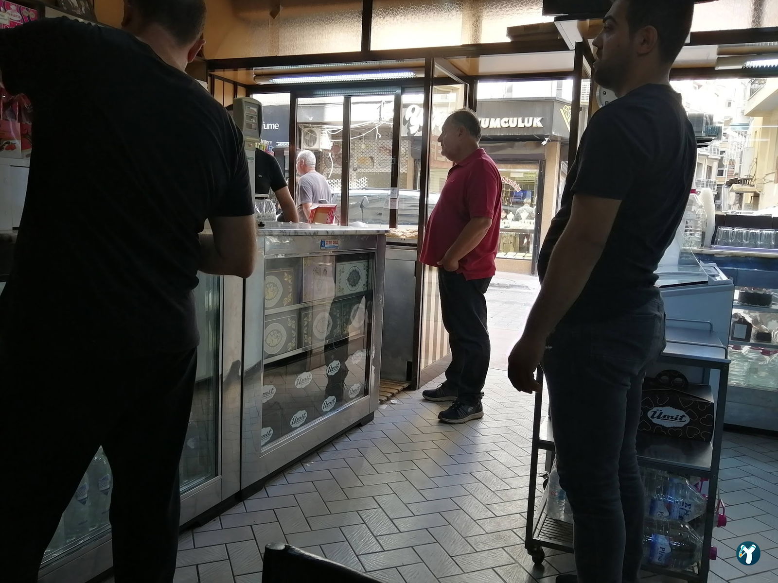 Ümit Pastanesi