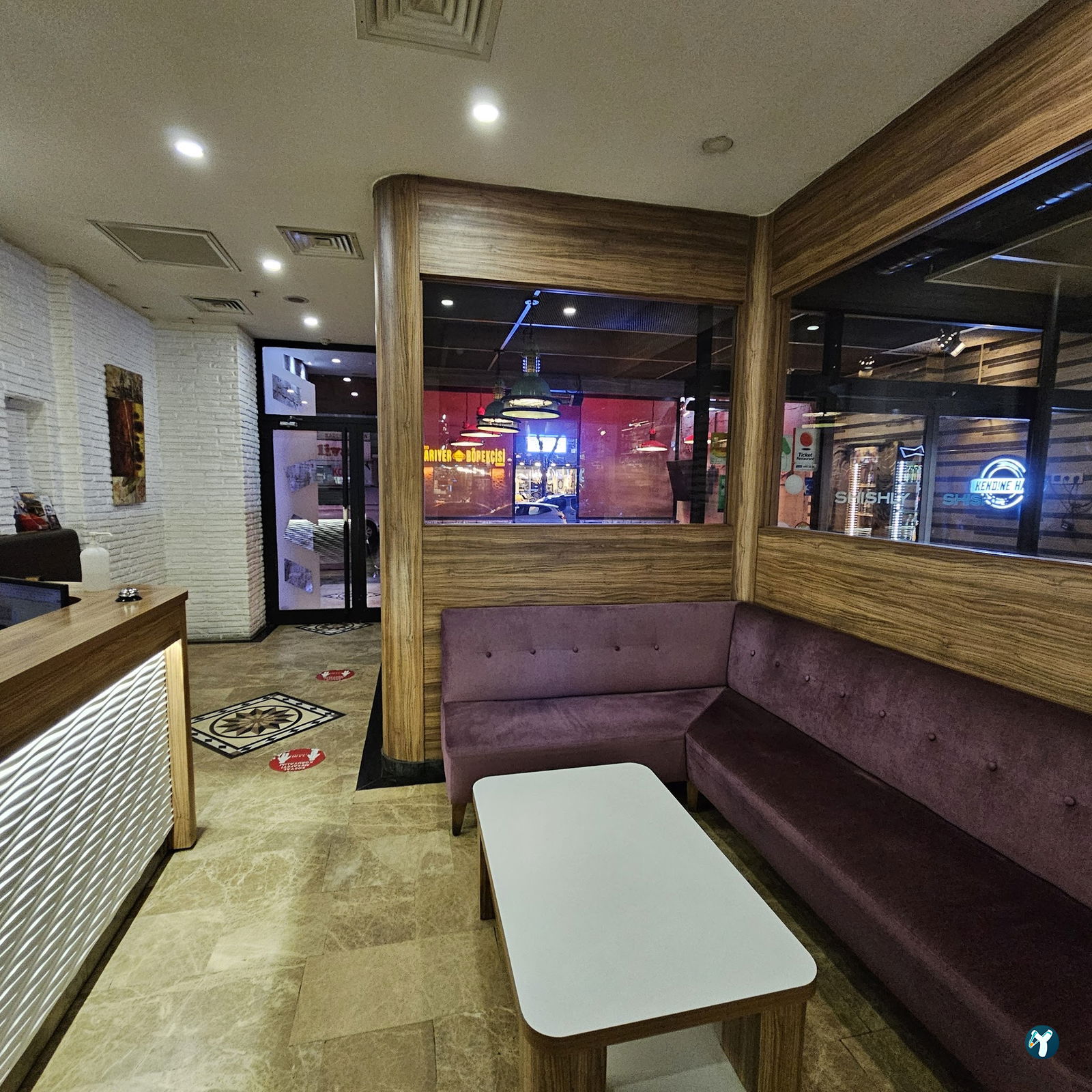 Shishly Cafe&Bistro