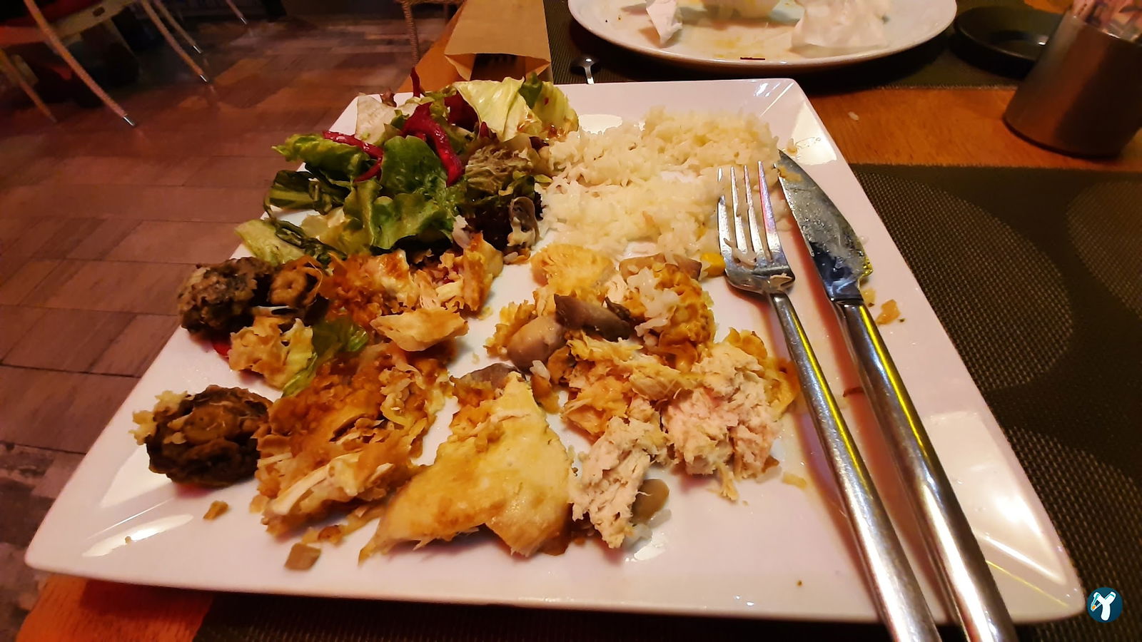 Shishly Cafe&Bistro