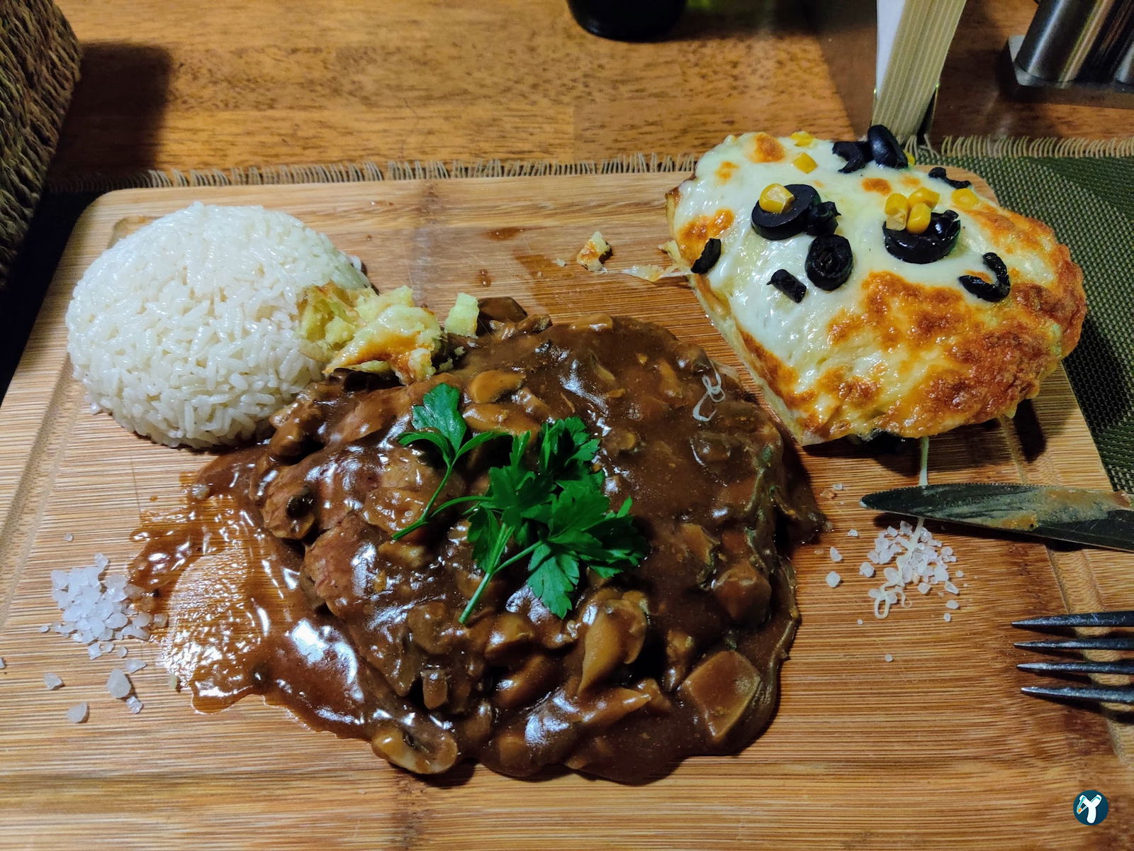 Shishly Cafe&Bistro