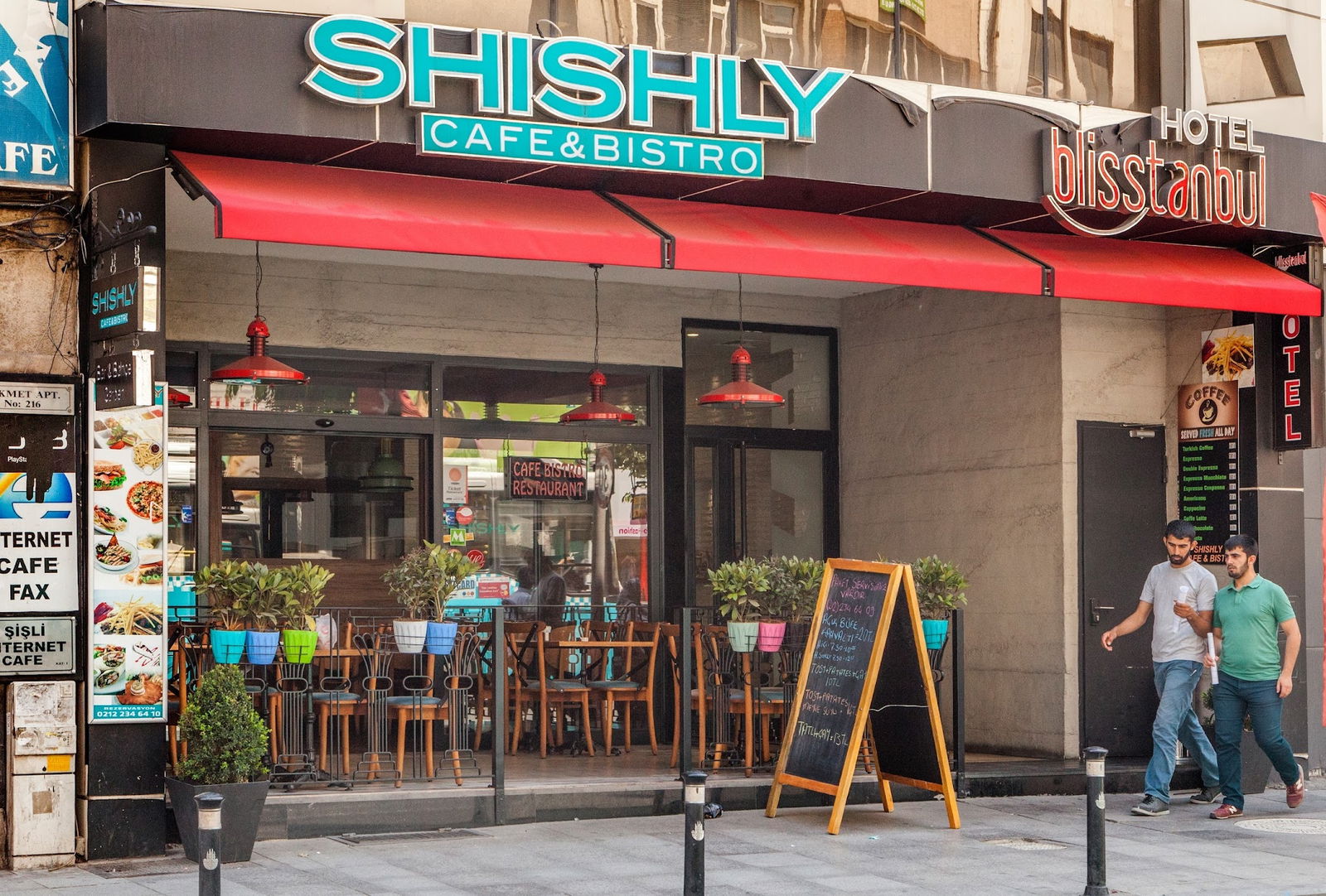 Shishly Cafe&Bistro