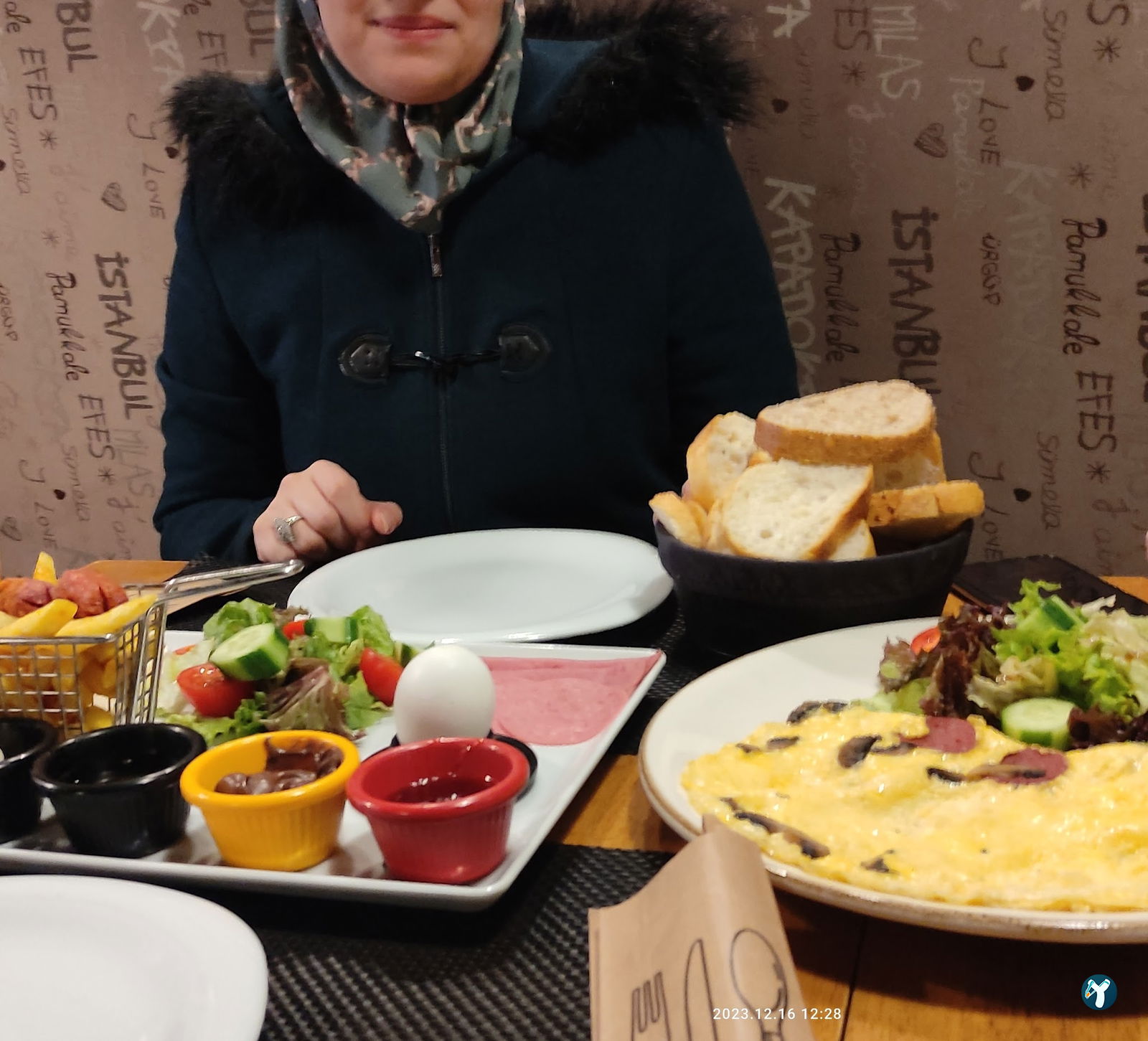 Shishly Cafe&Bistro