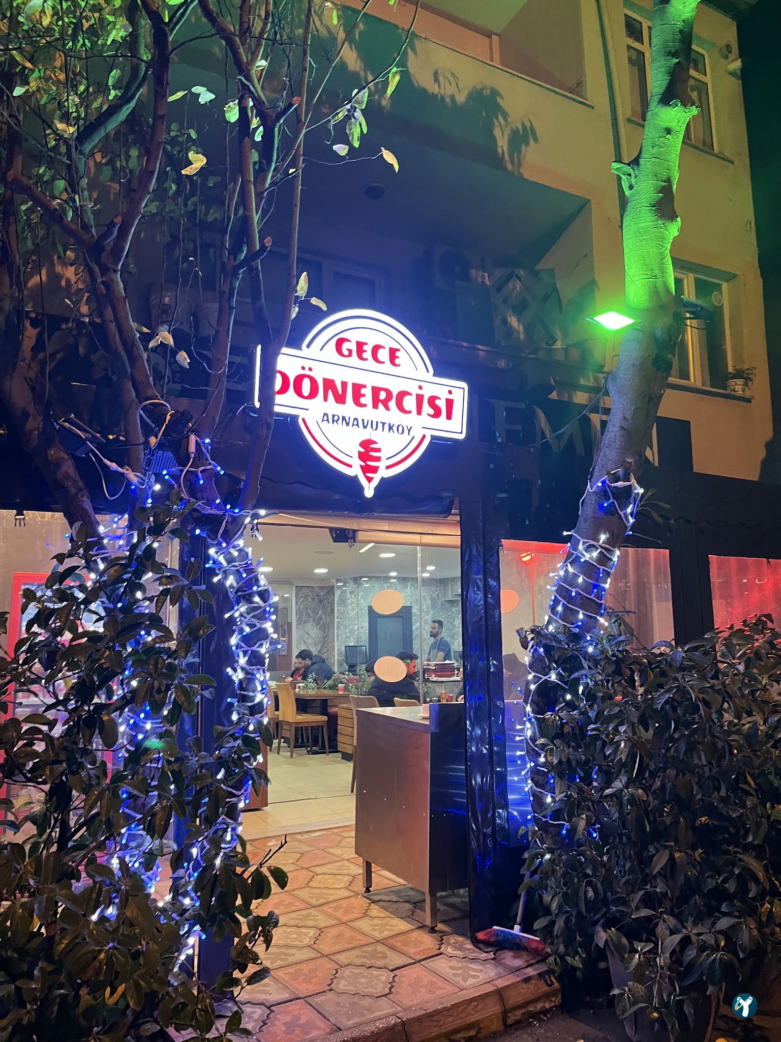 Arnavutköy Gece Dönercisi