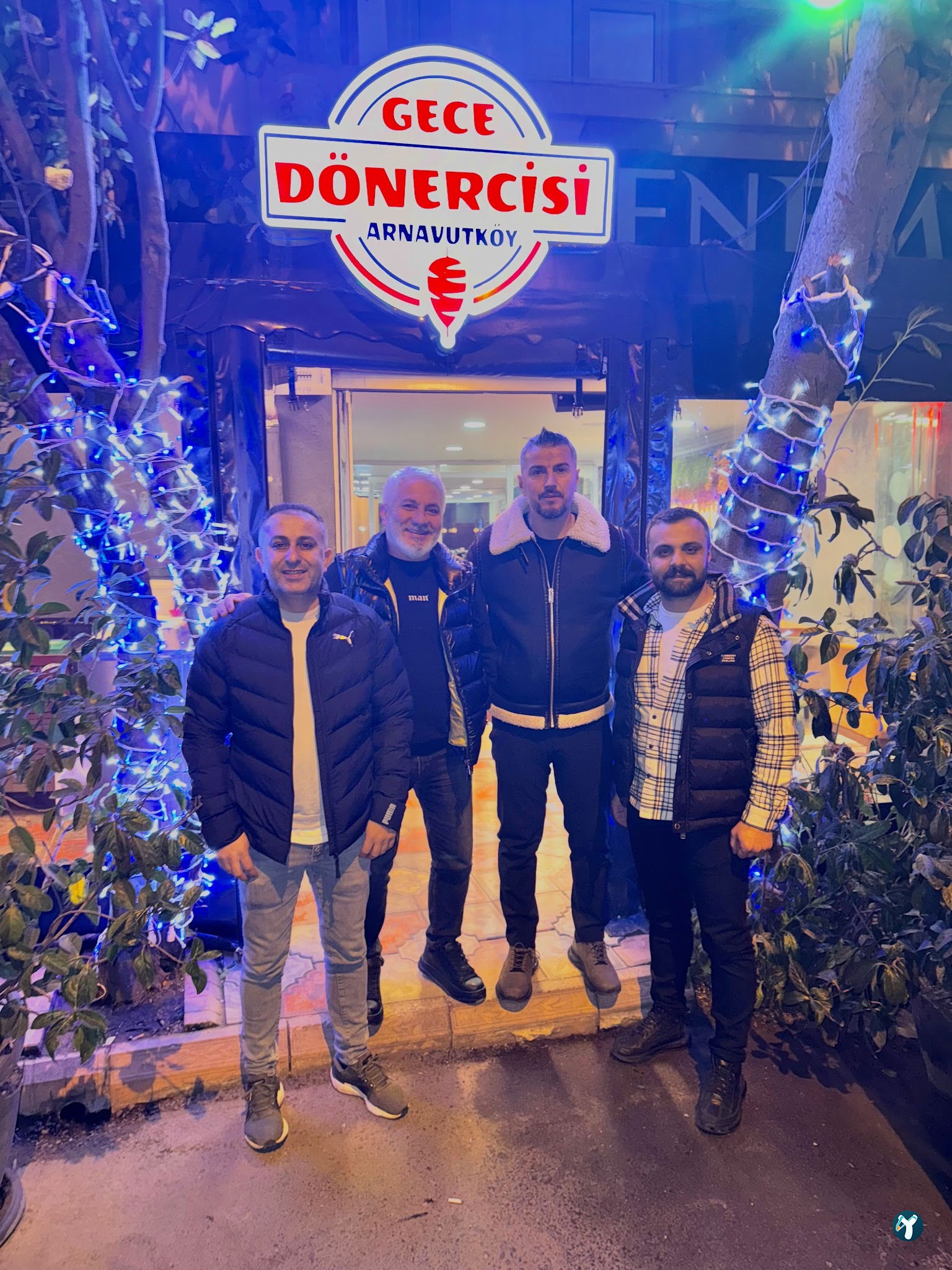 Arnavutköy Gece Dönercisi