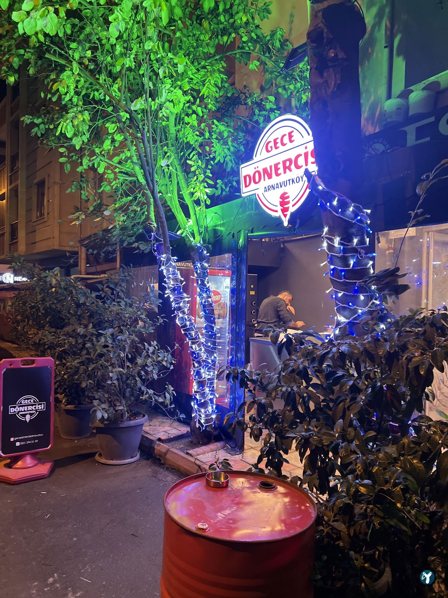 Arnavutköy Gece Dönercisi