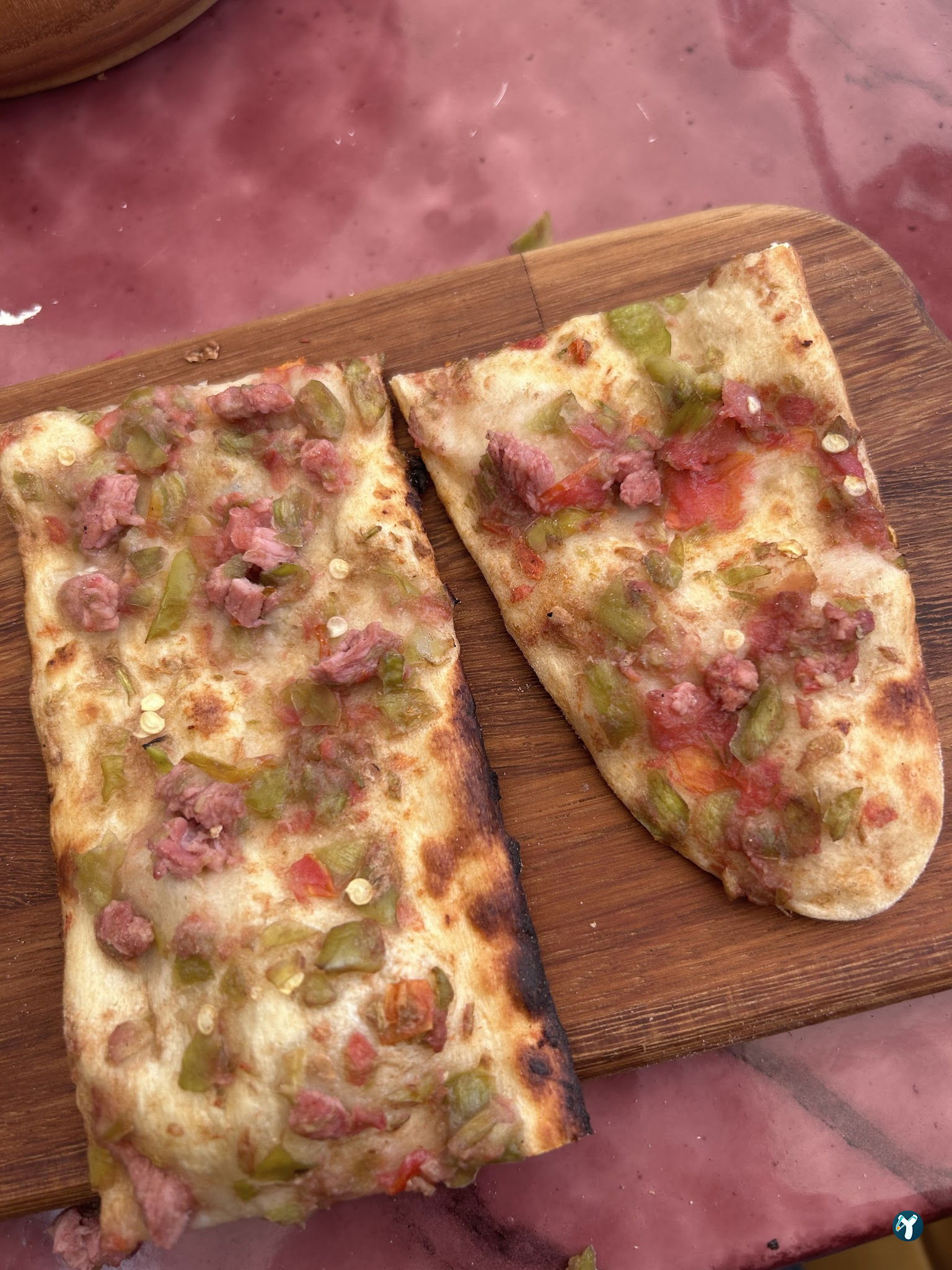 Mevlana Rumi Etli Ekmek Pide Tantuni