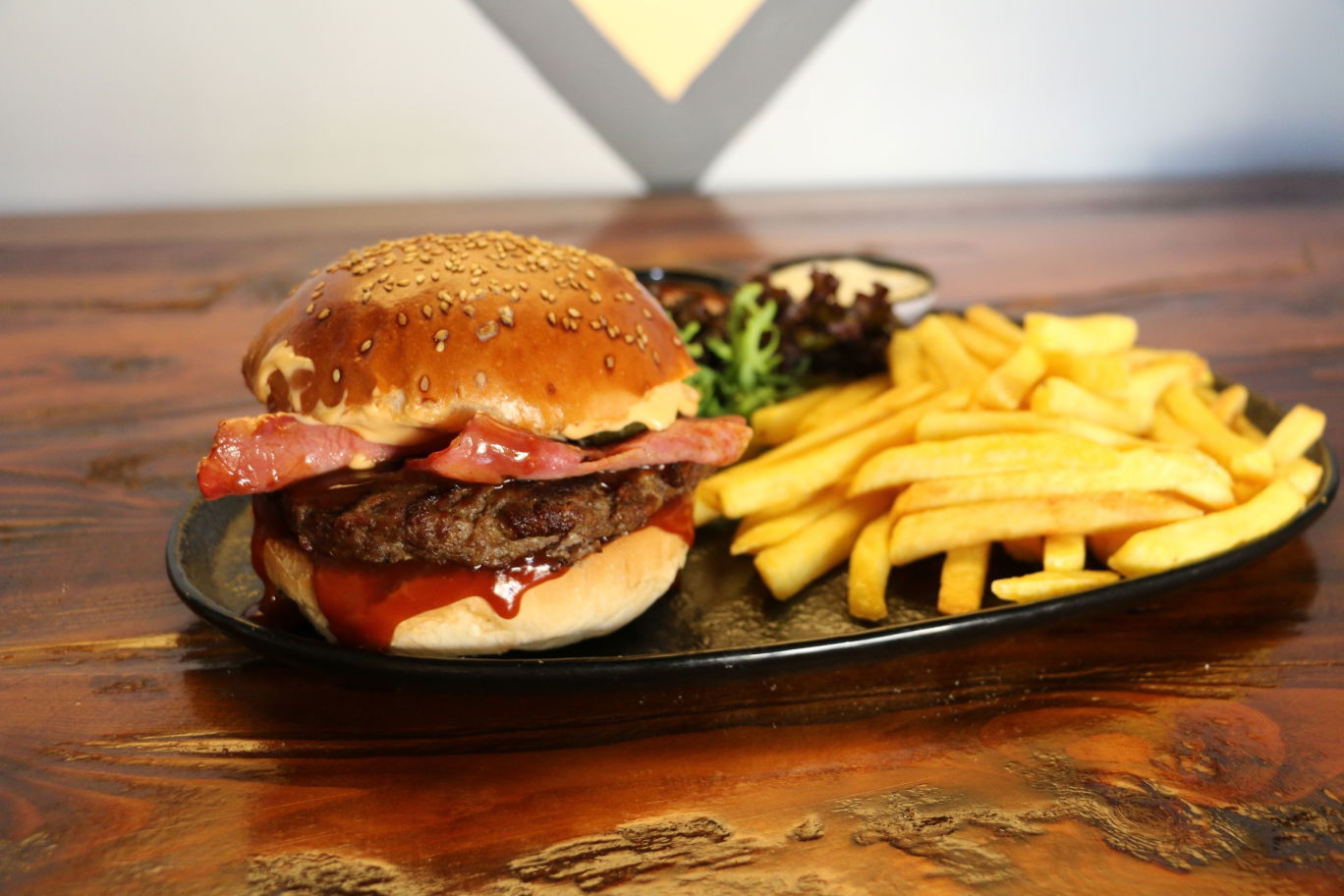 Ozzy Bites - Kurtuluş Pizza & Burger