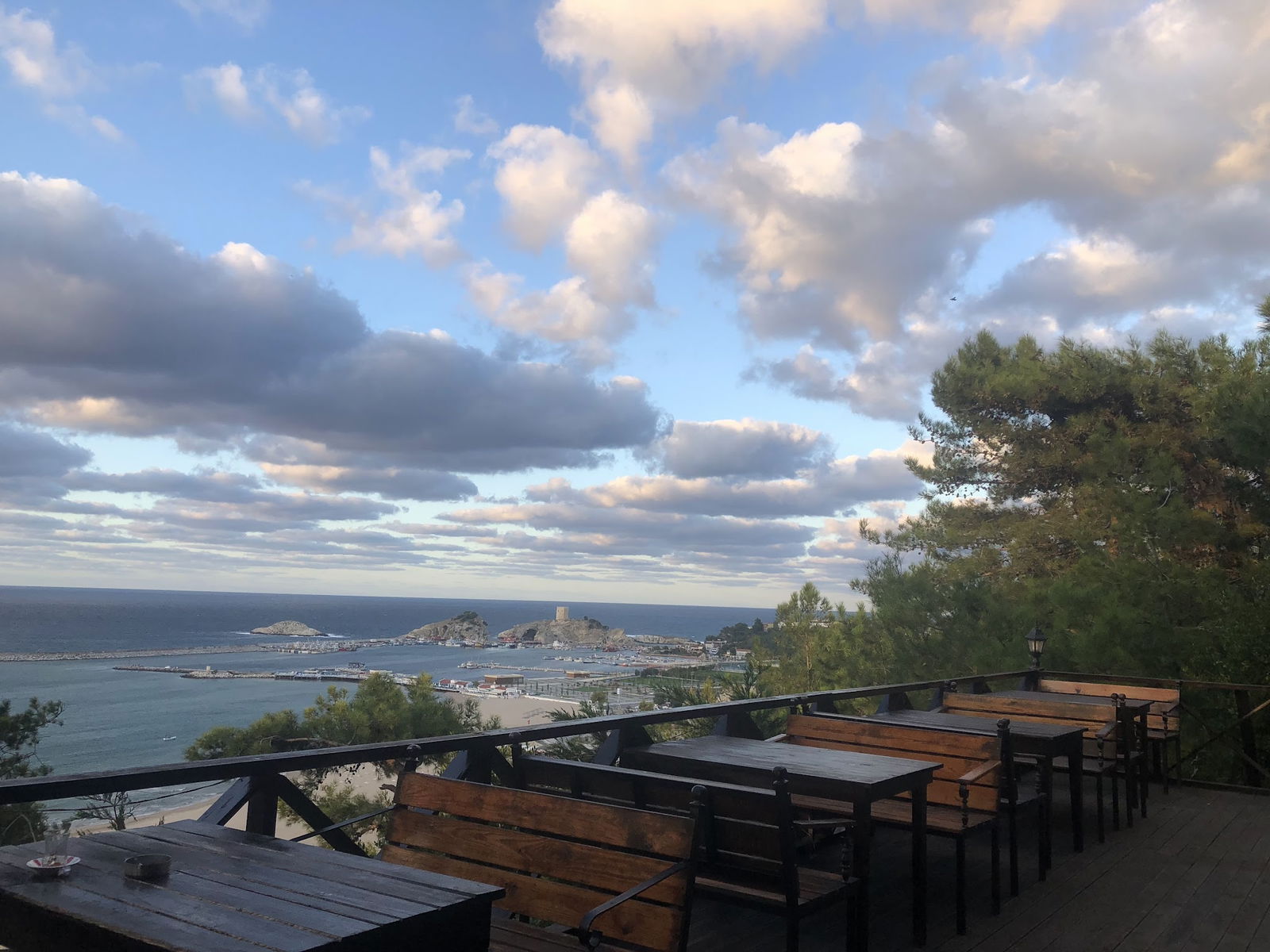 Serintepe Piknik Alanı&Restorant Ve Kamp Alanı