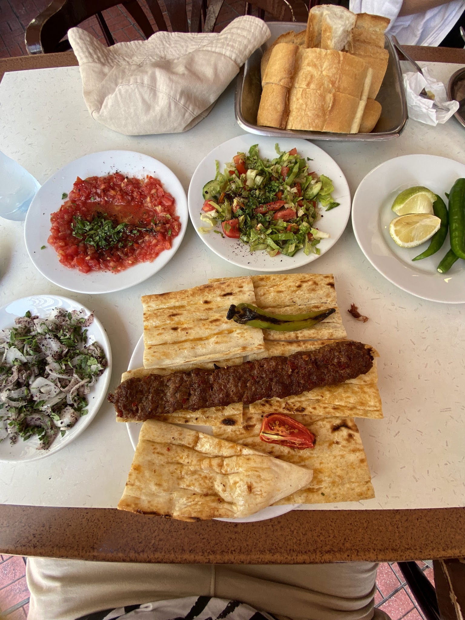 Ozel Lokanta Ve Paca Salonu