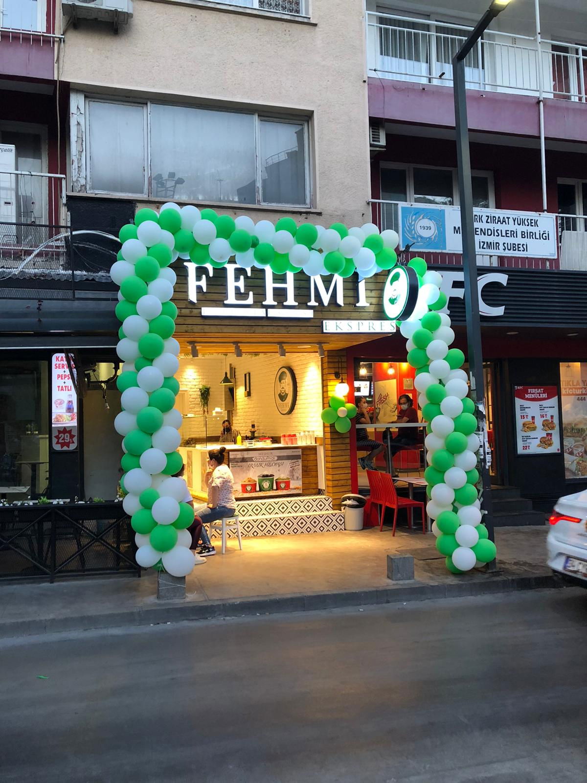 Tatlici Fehmi̇ Usta Bornova