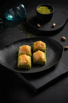 Tatlici Fehmi̇ Usta Bornova resimleri