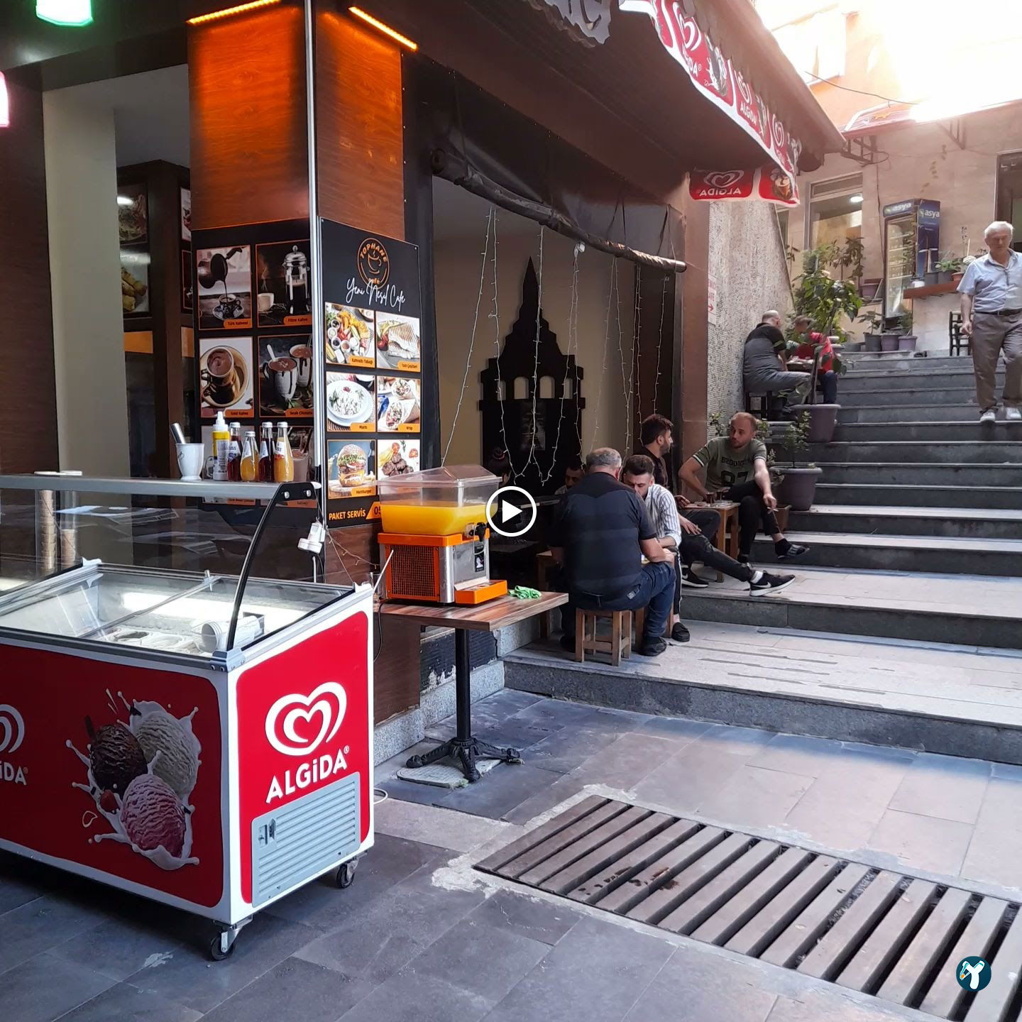 Tophane Cafe 67