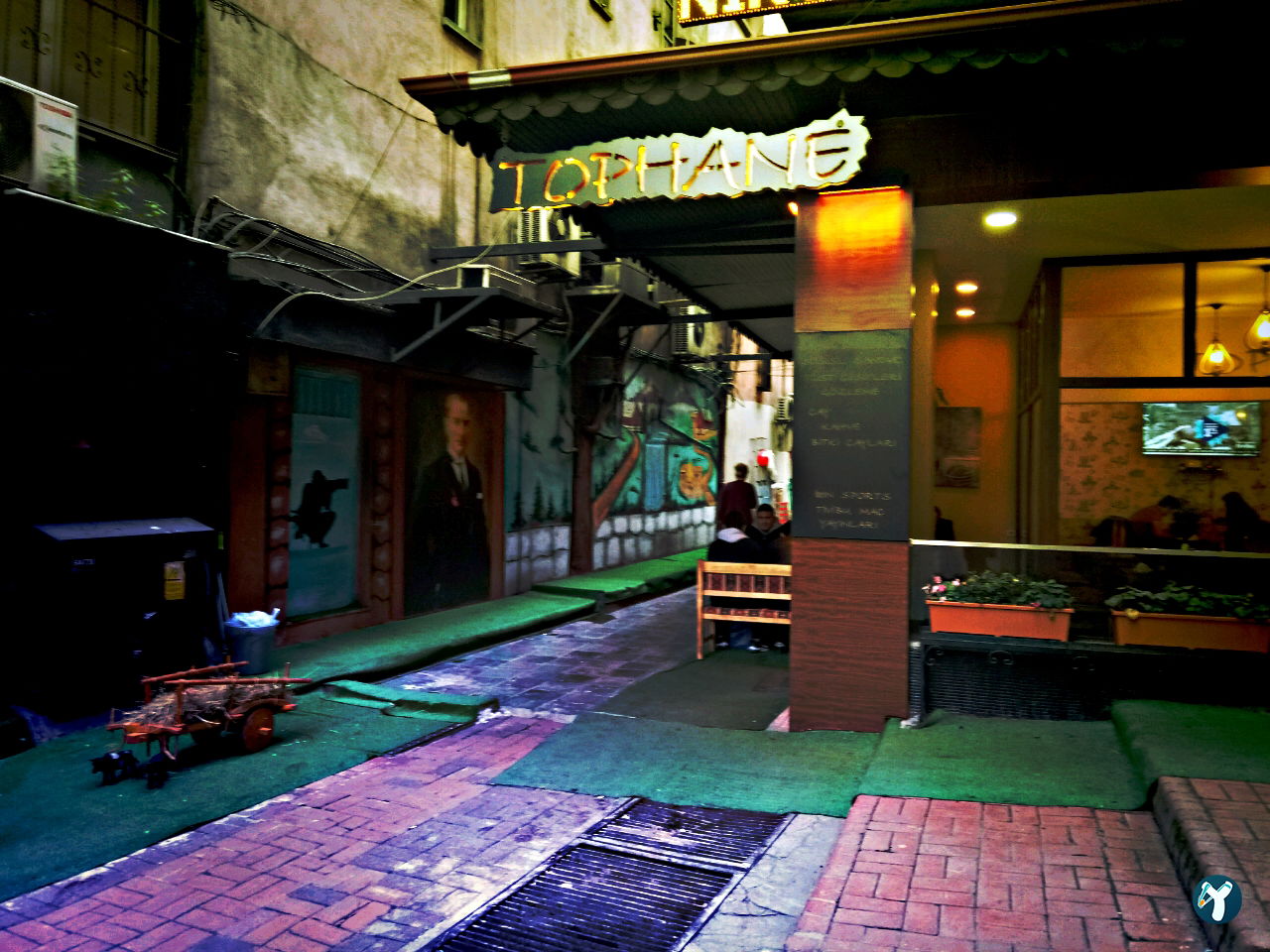 Tophane Cafe 67