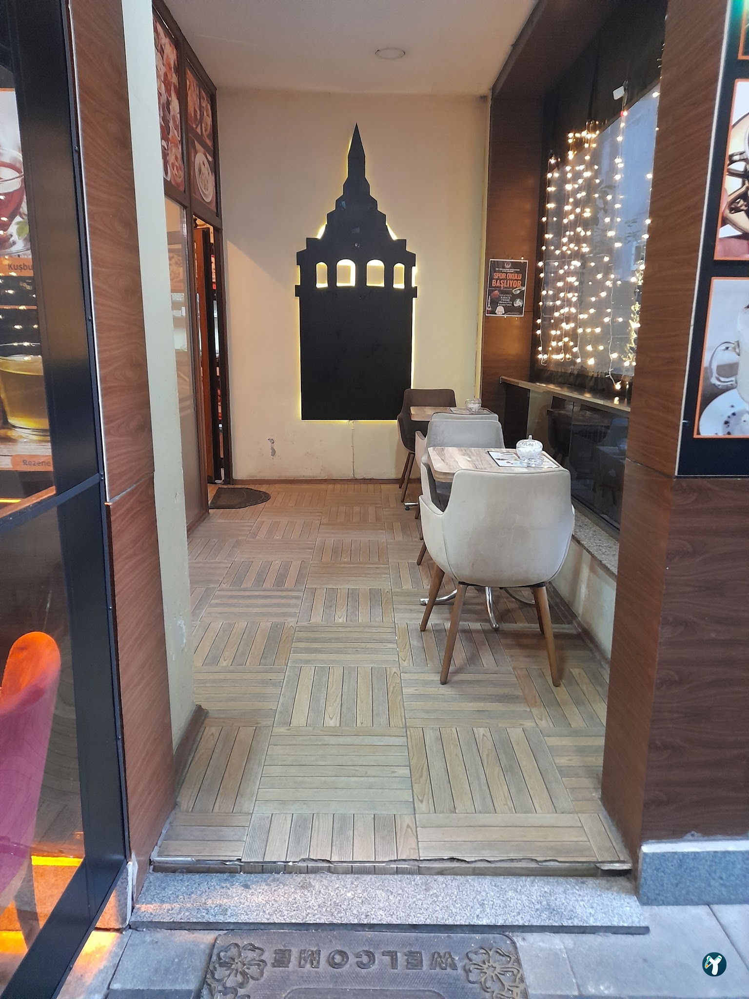 Tophane Cafe 67