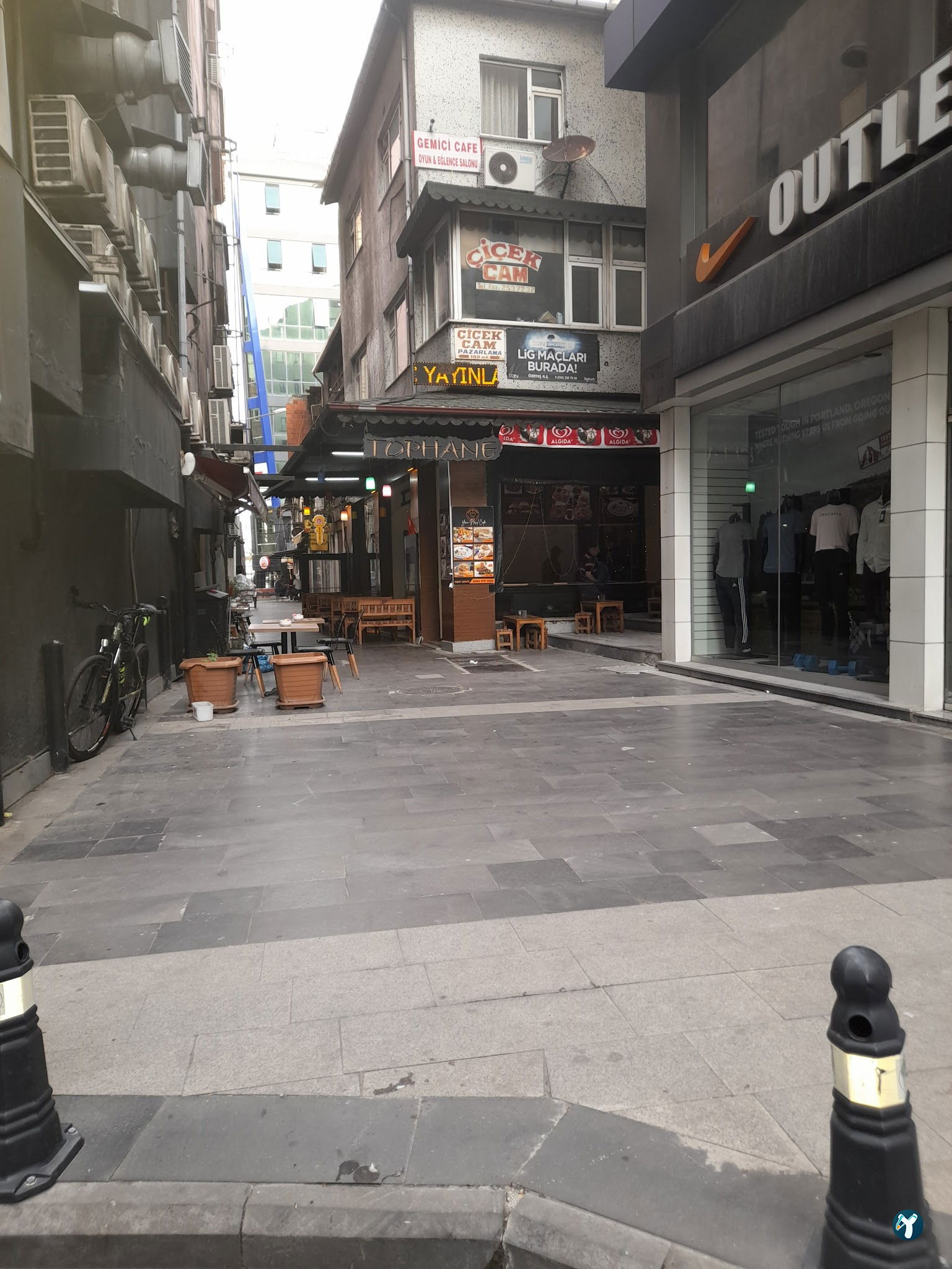 Tophane Cafe 67