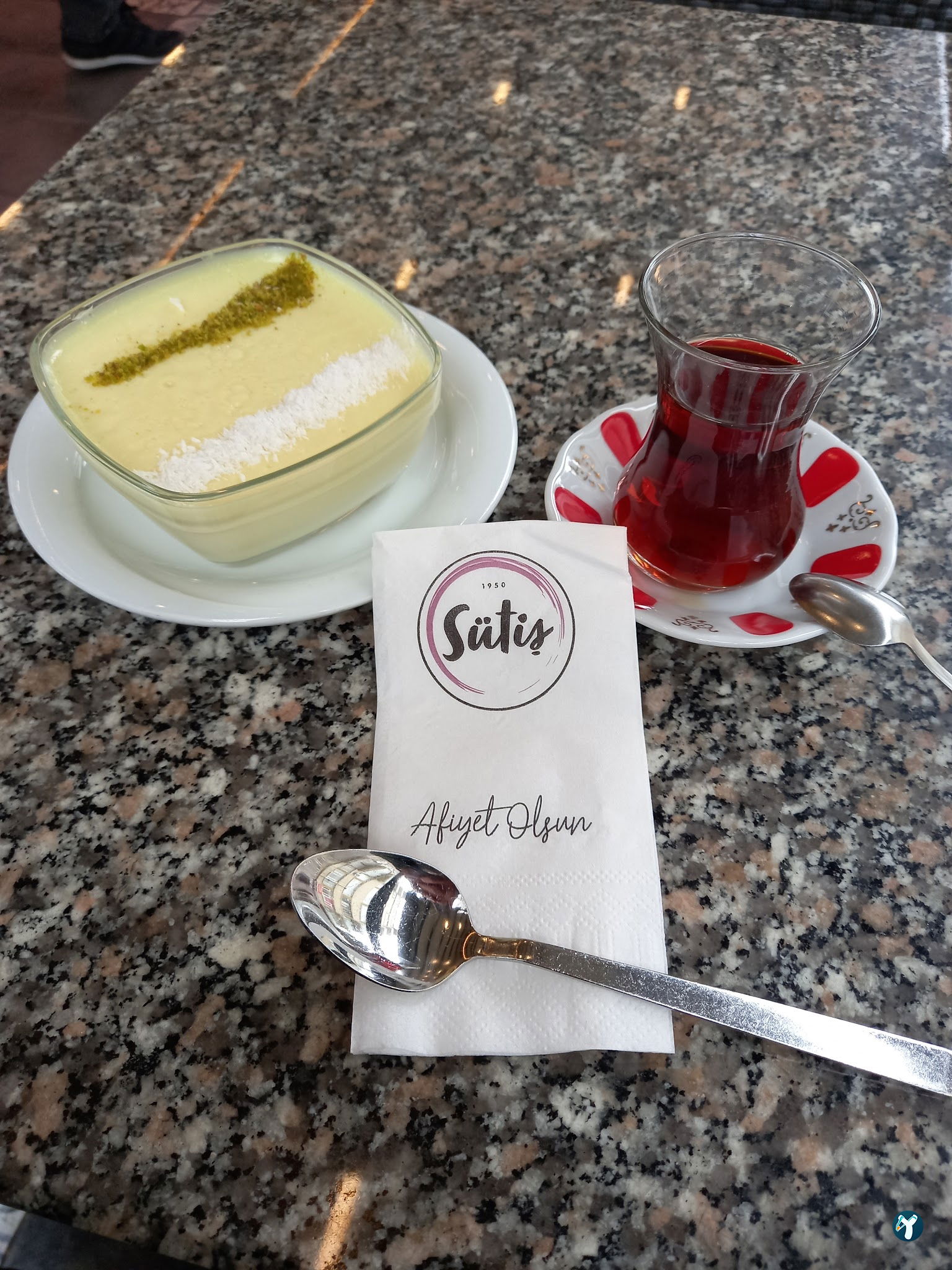 Sütiș