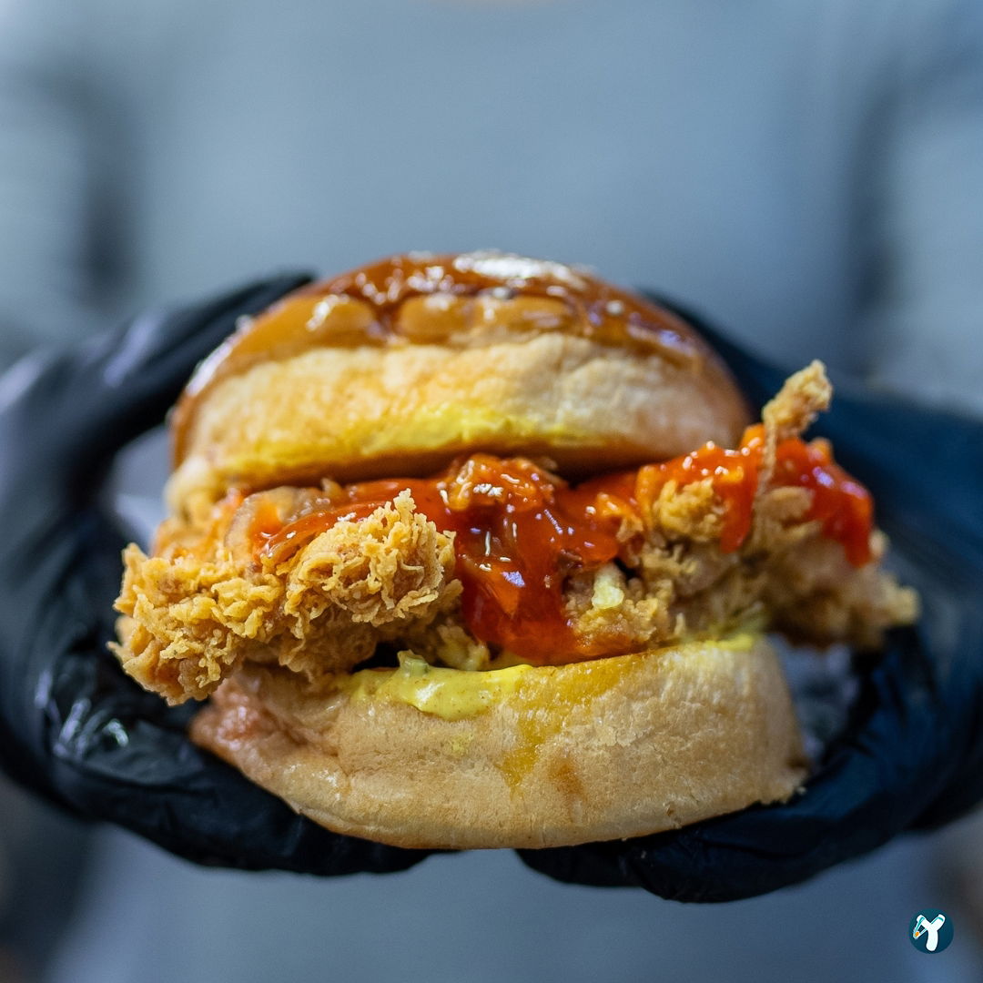 Yes Fried Chicken Bayraklı