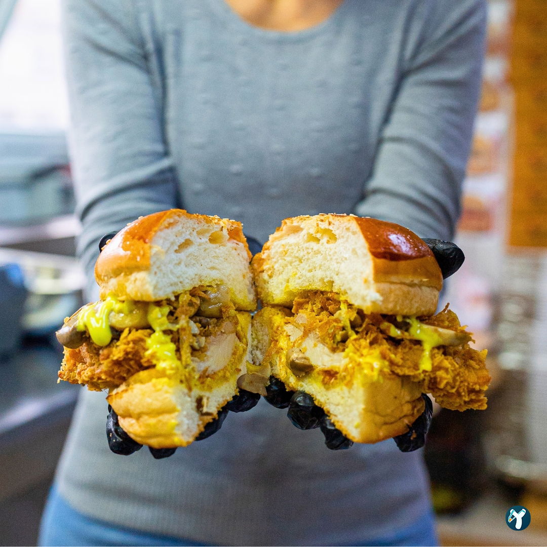 Yes Fried Chicken Bayraklı