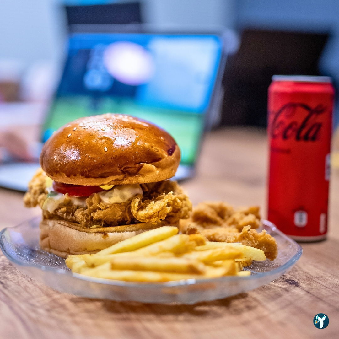 Yes Fried Chicken Bayraklı